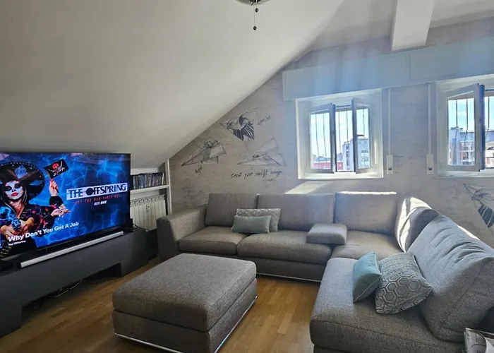 Apartment Mansarda A San Siro Mailand
