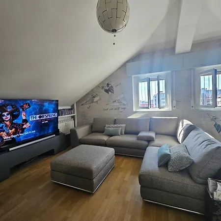 Apartament Mansarda A San Siro Mediolan