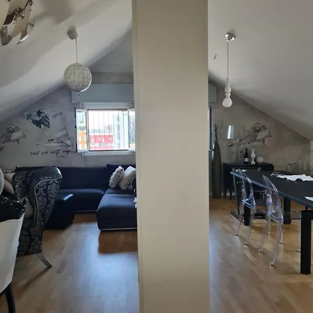Apartament Mansarda A San Siro *